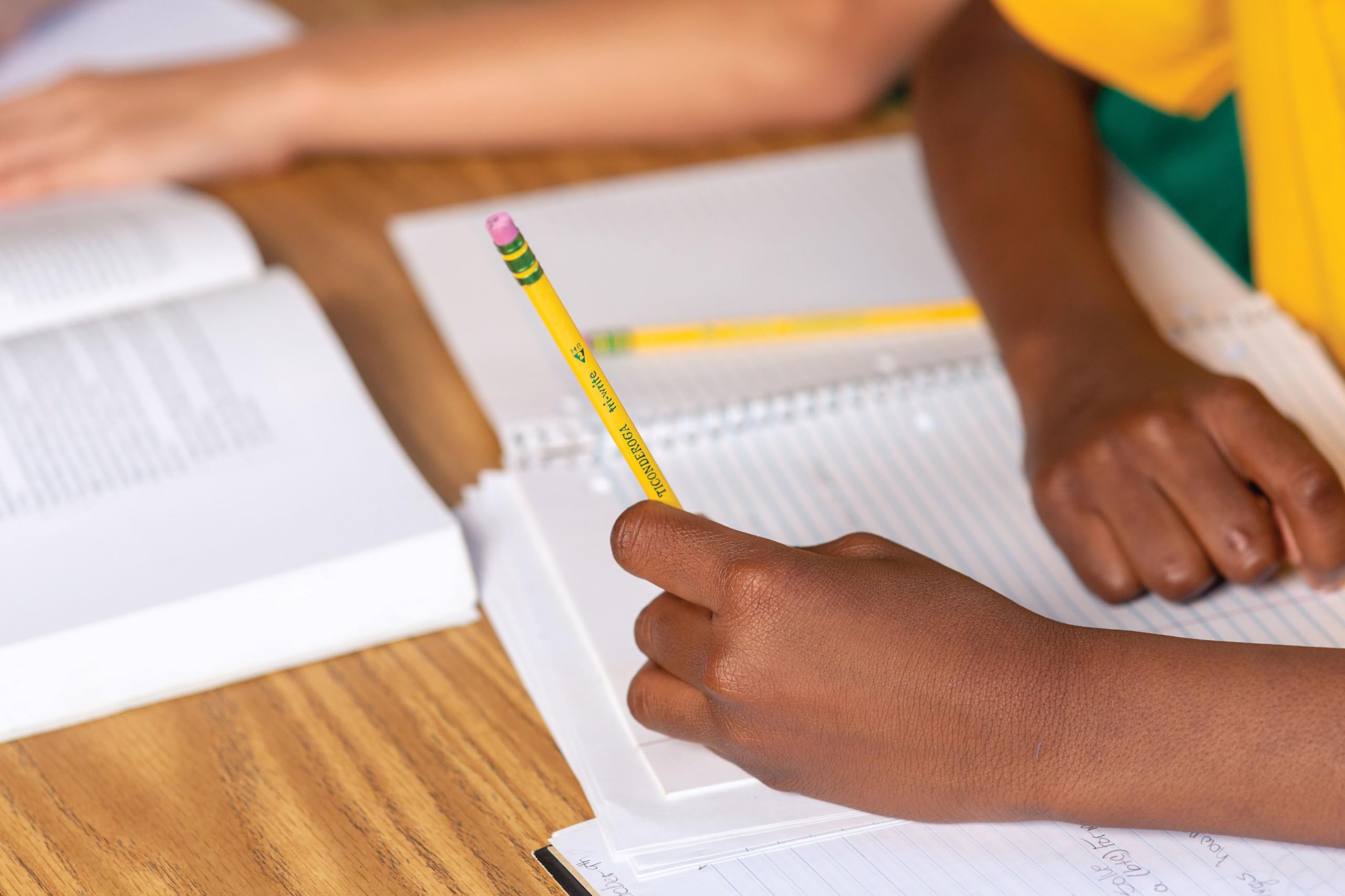 Ticonderoga Tri-Write Wood-Cased Pencils, 2HB Soft, Yellow, 12 Count - Image 8