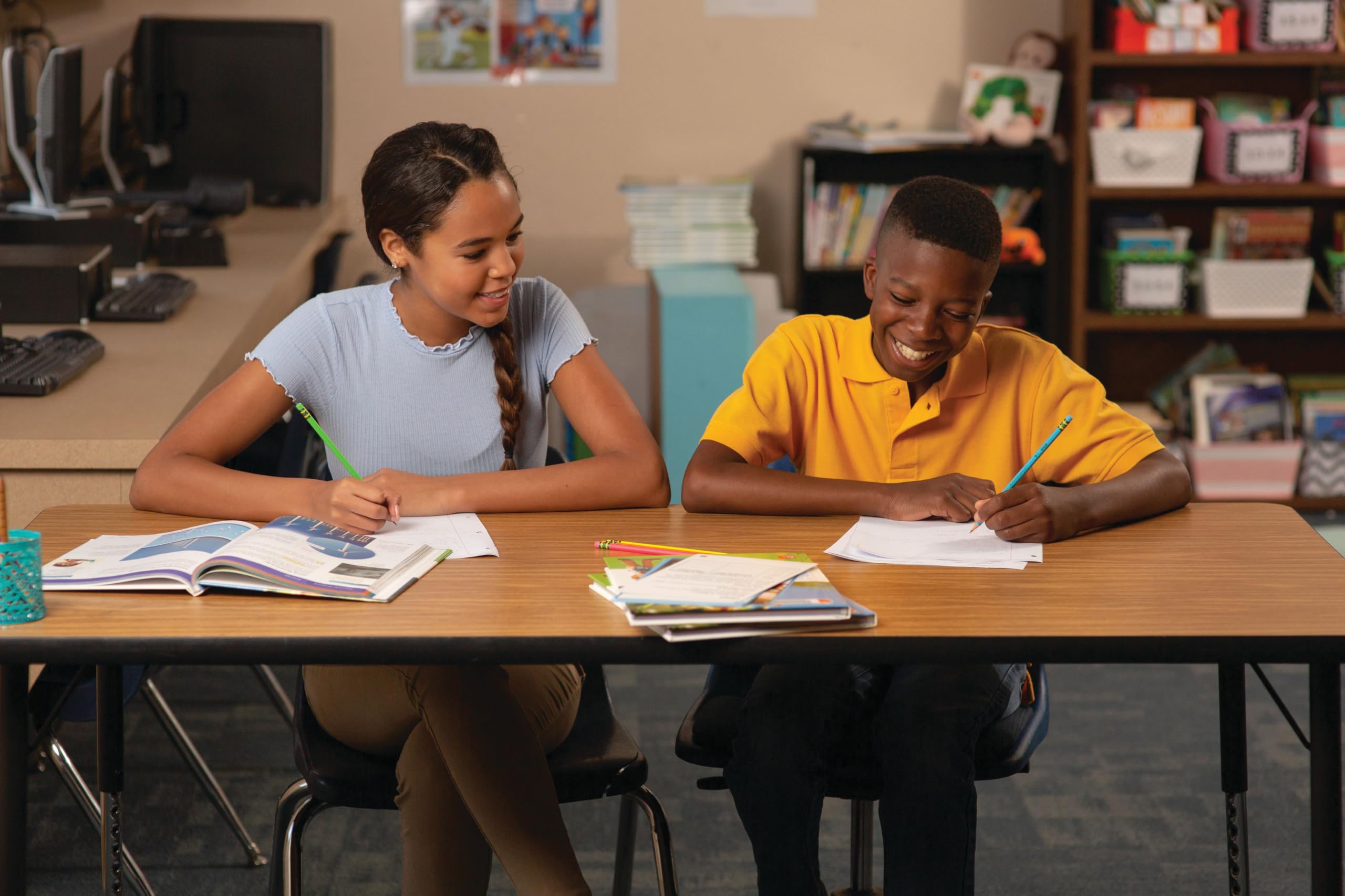 Ticonderoga Wood-Cased Pencils, Pre-Sharpened, #2 HB Soft, Neon Colors, 18 Count - Image 7